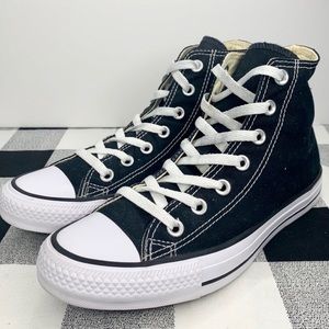 CONVERSE High Top Black All Star Chuck Taylors sz8